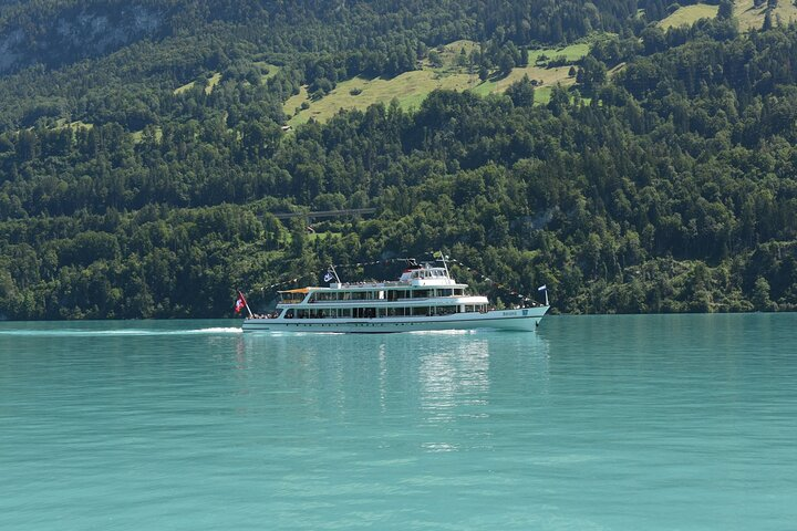 Lake Brienz and Lauterbrunnen - Private Experience from Zurich - Photo 1 of 10