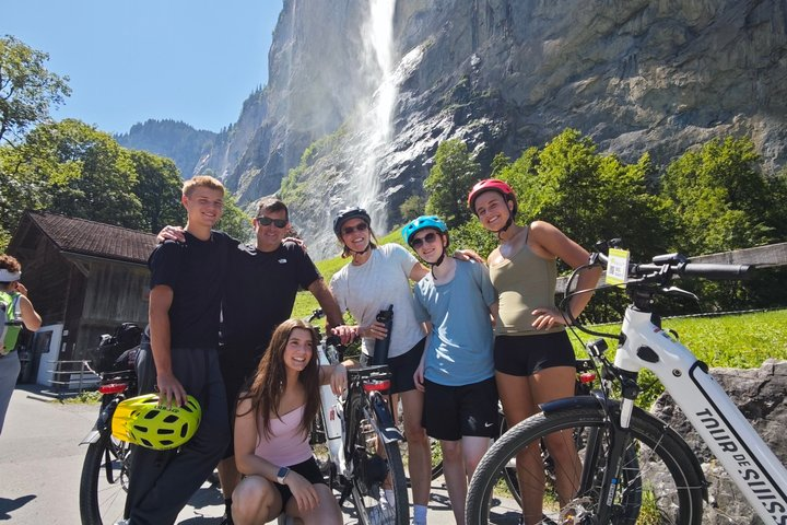 Lauterbrunnen and Trummelbach Waterfalls E-bike Tour Swiss Picnic - Photo 1 of 9