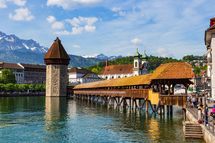 Luzern Half-Day Small Group Walking Tour incl. Lake Cruise - Photo 1 of 9