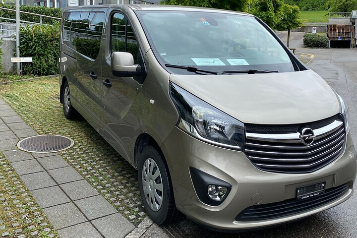 Private transfer from Crans-Montana to Geneva Airport - Photo 1 of 8