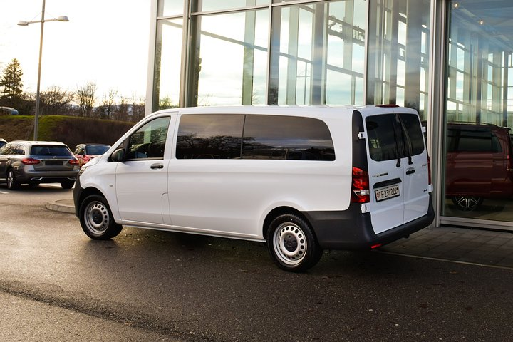 Private transfer from Gstaad Saanen to Geneva Airport - Photo 1 of 10