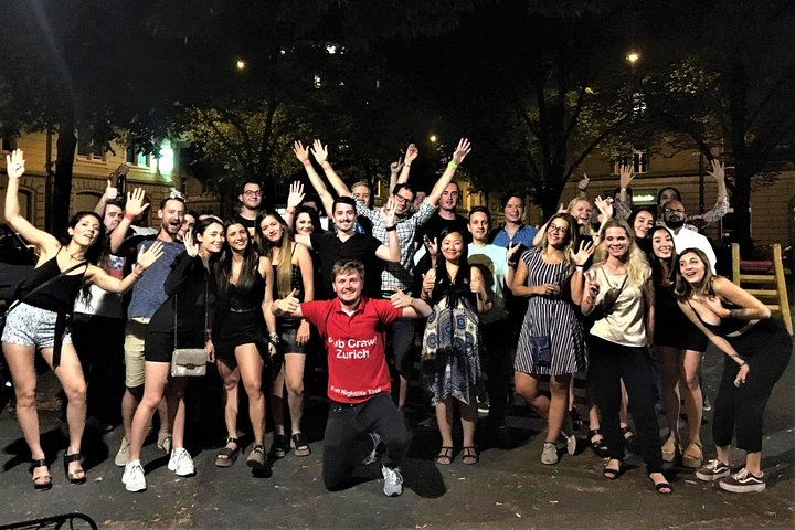 Pub Crawl Zurich - Photo 1 of 13