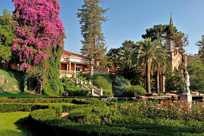 7-Days Romantic Escape in the Wine Region & Easter Island - Photo 1 of 15