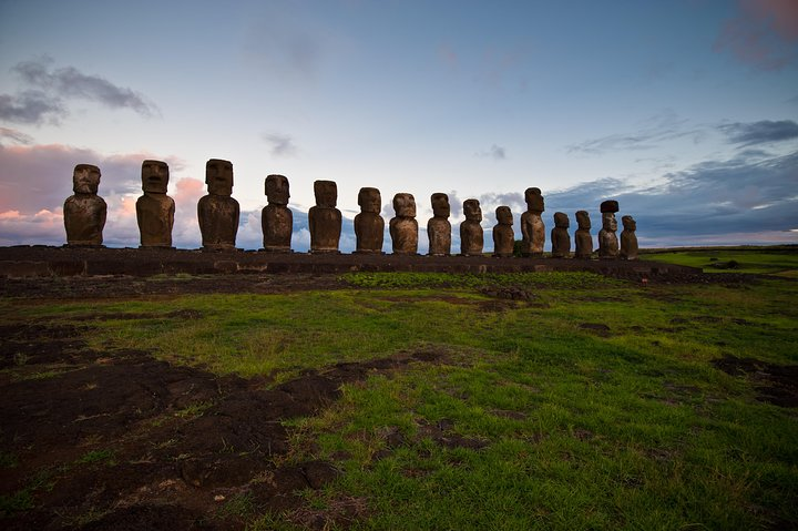 Journey of the Ancestors: Tongariki, Rano Raraku & Anakena Beach - Photo 1 of 6