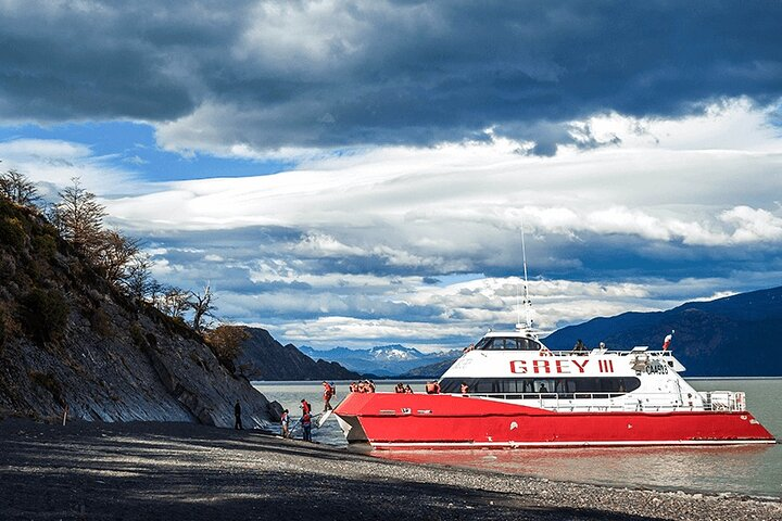 Grey Glacier Boat Tour from Puerto Natales (round-trip included) - Photo 1 of 10