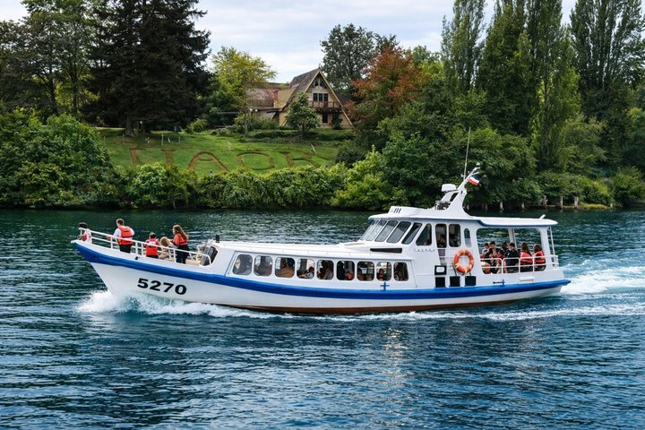 Valdivia Rivers & Punucapa Navigation Tour - Photo 1 of 10