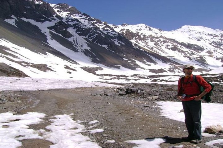 Trekkin to the glacier