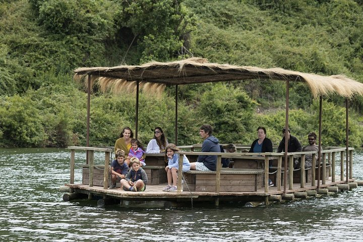 Tour to Parque Tricao + Aviario and Pomaire full day from Santiago - Photo 1 of 3