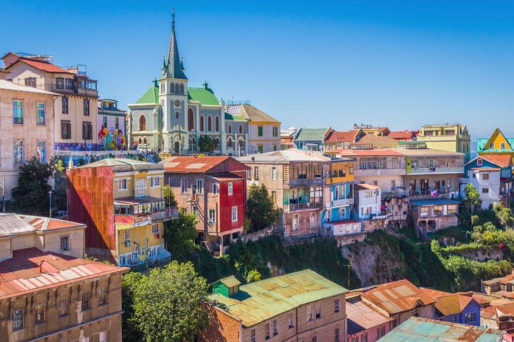 Valparaiso, Viña del M, Vineyard testing, Sea lions, Boat ride - Photo 1 of 25