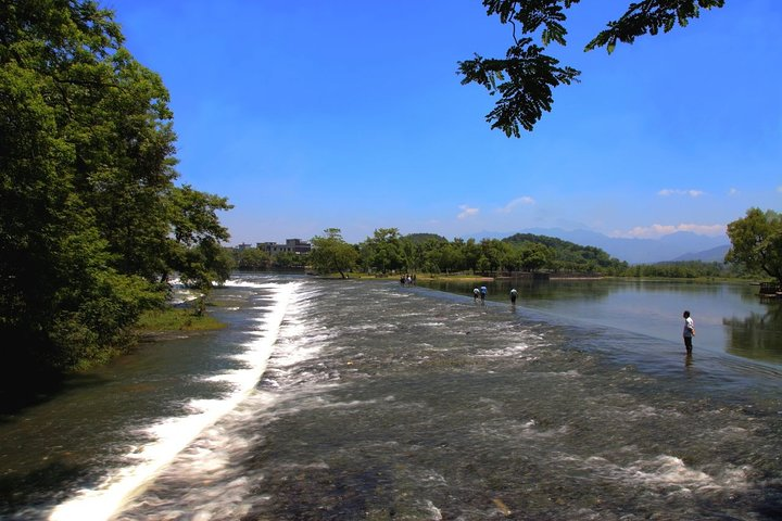 1-Day Guilin Xing'an Ling Canal Private Tour - Photo 1 of 7