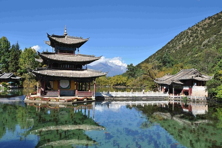 1-Day Old Town Tour in Lijiang - Photo 1 of 2