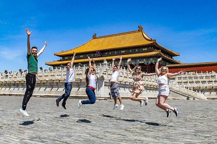 14-Day Small-Group Tour to Beijing, Xi'an, Chengdu, Yangtze, Chongqing, Shanghai - Photo 1 of 21