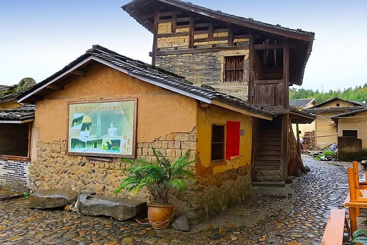 2-Day Private Sightseeing Tour of Xiamen City Highlights and Toulou Cluster - Photo 1 of 9