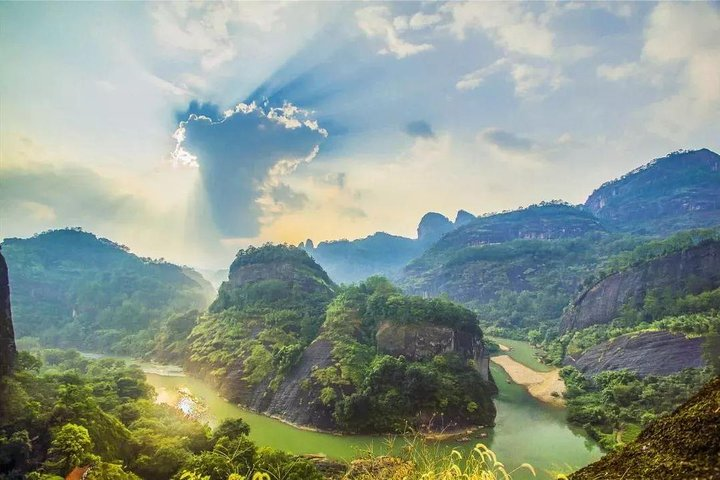 2-Day Private Tour to the World's natural and cultural heritage Mount Wuyi - Photo 1 of 12