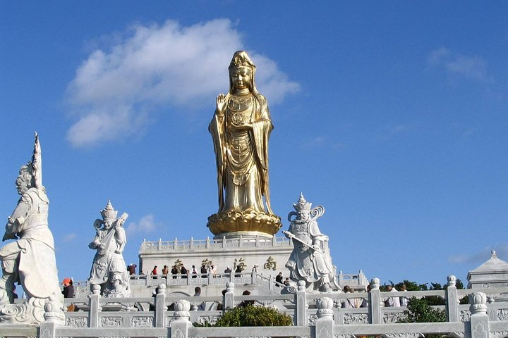 Guanyin bodhisattva at Putuo Mt.