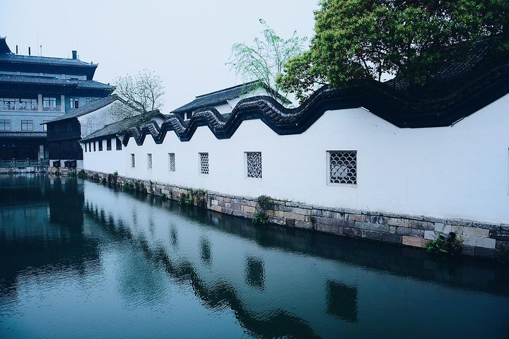 2 Days 1 Night Classic Tour to Wuzhen Ancient Water Town in Hangzhou - Photo 1 of 11