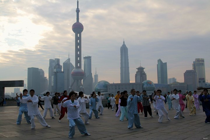 4-Hour Private Flexible Photography Tour of Best Shanghai Scenes - Photo 1 of 9