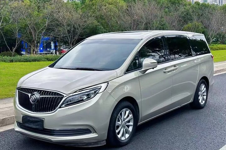 Airport,Cruise Terminal,Train Staition & Hotel Transport Service in Shanghai - Photo 1 of 2