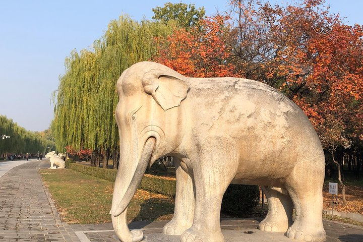  All Inclusive Private Tour: Juyongguan Greatwall, Sacred Road, MingTombs  - Photo 1 of 12