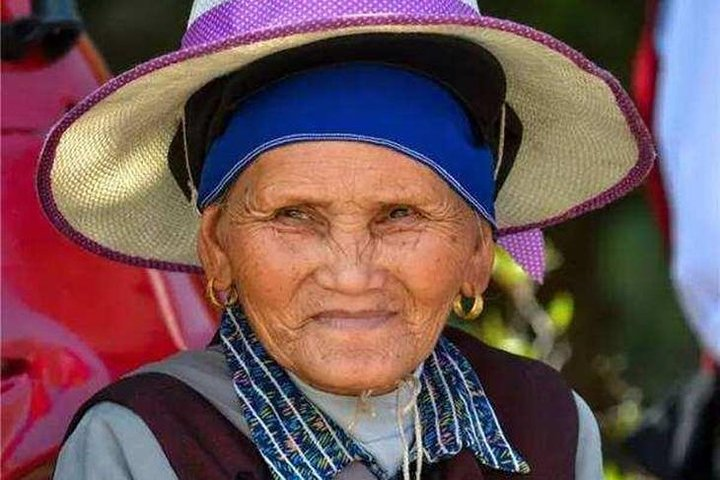 Beautiful Country road Biking tour to Xinhua village Heqing start from Lijiang - Photo 1 of 9