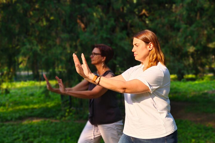 Experience Tai Chi in the Temple of Heaven