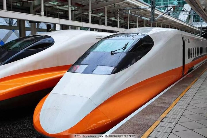 Beijing to Shanghai Bullet Train Ticket with South Railway Station Transfer - Photo 1 of 2