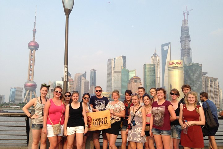 Best of Shanghai Private Tour: The Bund, Nanjing Rd, Cruise, Garden and more... - Photo 1 of 9