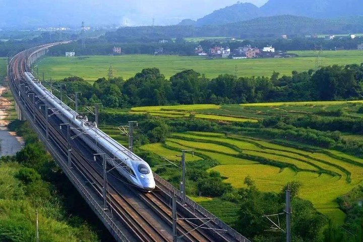 Chengdu to Xi'an/Chongqing Bullet Train Ticket with Transfer - Photo 1 of 9