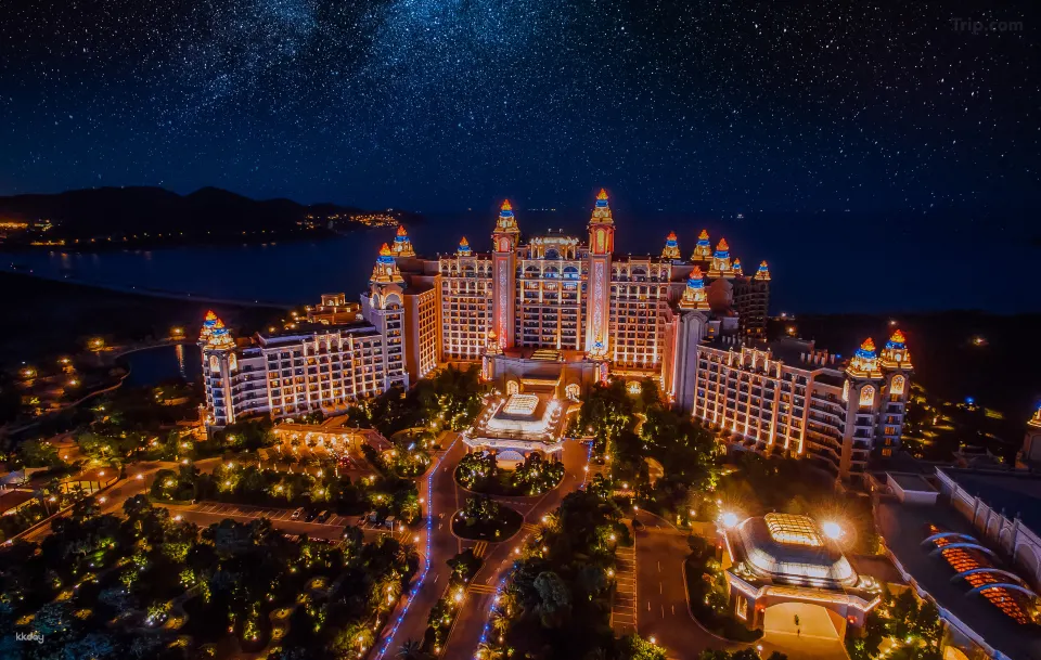 Chimelong Hengqin Bay Hotel, Zhuhai, China | Hotel Accommodation Offers 2025 | Exclusive: Free AIRSIM Borderless SIM Card - Photo 1 of 8