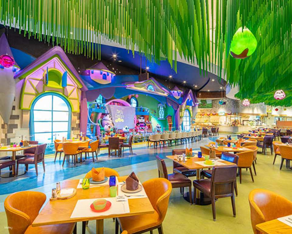 Chimelong Panda Hotel, Guangzhou, China | Panda Buffet Restaurant - Photo 1 of 5