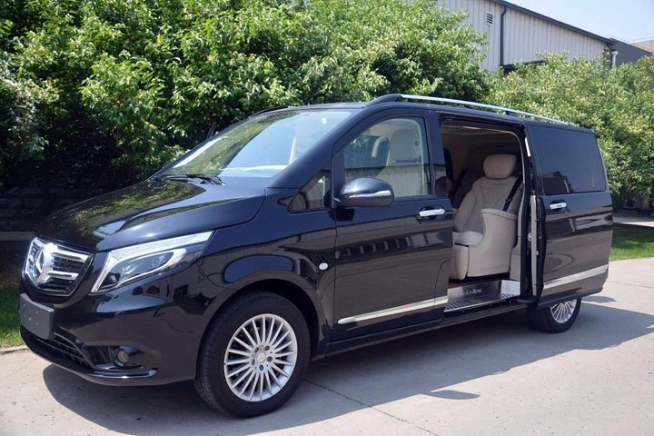 Private Xi'an Day Trip: Terra cotta Army with City Attractions - Photo 1 of 16