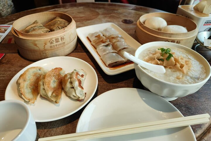 Dim Sum Breakfast&Tailored Beijing Highlights Tour-Pick Your Spot - Photo 1 of 6