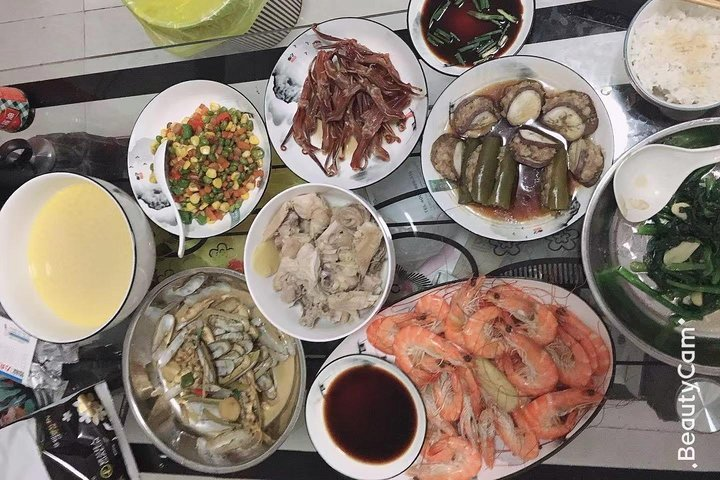 Shopping Tour of Guangzhou Baiyun world leather trading center - Photo 1 of 4