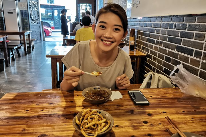 Half-Day Chengdu Food and Culture Tour  - Photo 1 of 12