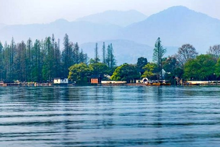 Yunxi Bamboo Forest with West Lake and Tea Farm & Garden House - Photo 1 of 12