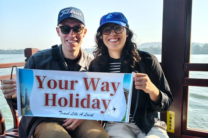 Hangzhou Private & Expert Tour Guide Service - Photo 1 of 10