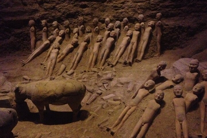 Hanyangling Museum, Terra Cotta Army Museum and Song of Everlasting Sorrow Tour - Photo 1 of 16