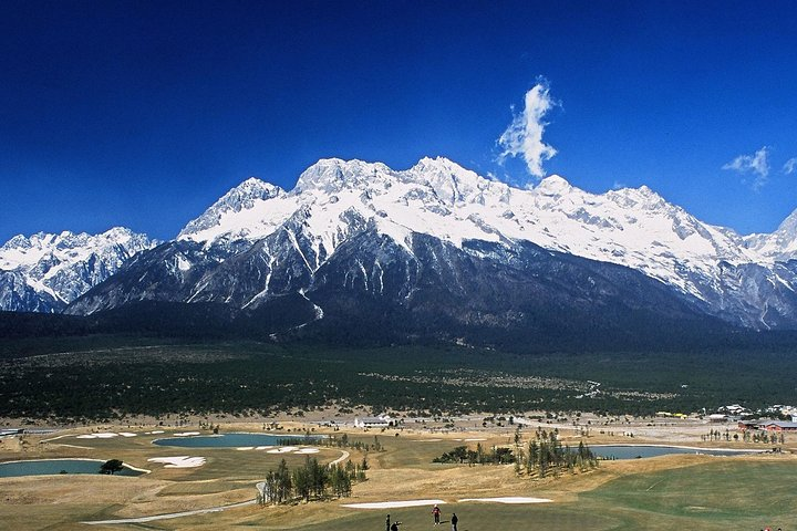 Lijiang Highlight Trip of Snow Mountain And Local Village With Family Visit - Photo 1 of 6