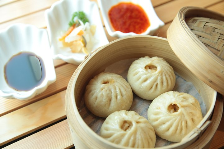 Mini Group: 3-hour Shanghai Street Breakfast Foodie Tour - Photo 1 of 13