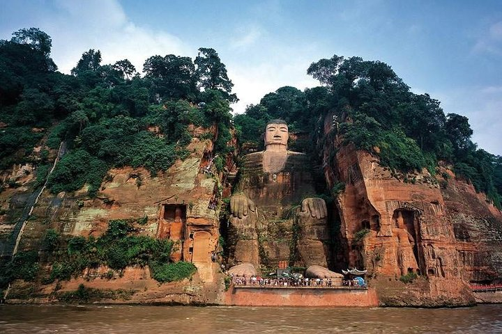 One Day Trip to Chengdu Panda Base and Leshan Buddha Tour - Photo 1 of 10