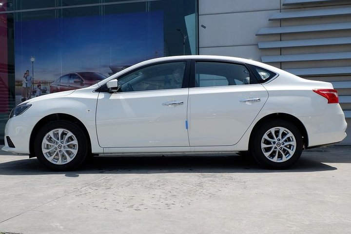 One way Beijing airport to hotel private transfer - Photo 1 of 6