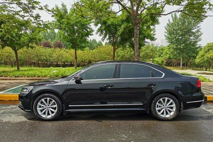 By round way bullet trains from Xi'an to Luoyang city tour - Photo 1 of 4