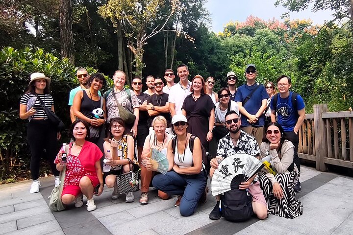 Chengdu: Panda Base Leshan Buddha English-guided Group Tour - Photo 1 of 8