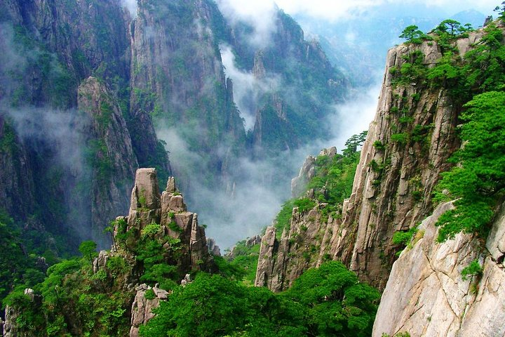 huangshan-overview