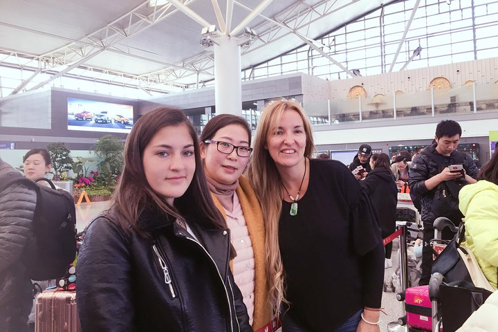 Private Arrival Transfer: Chongqing Chaotianmen Cruise Pier to Hotel - Photo 1 of 6