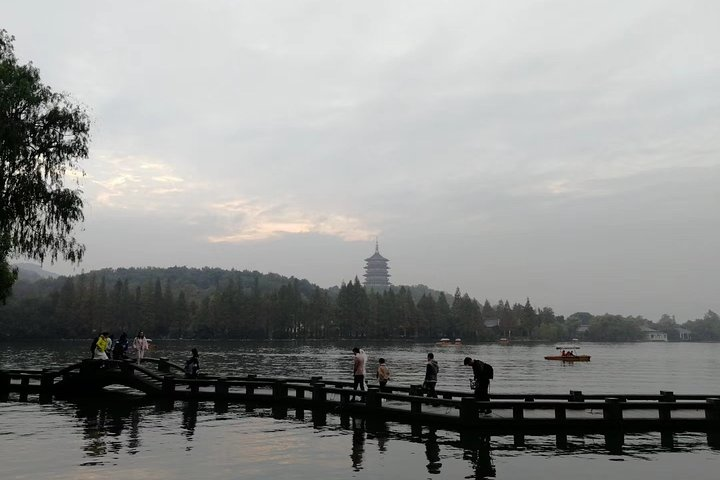 Private Day Tour to Hangzhou from Shanghai: Xihu Lake, Lingyin Temple, and More - Photo 1 of 8