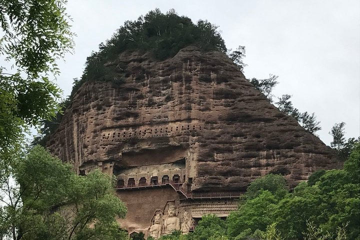 Private Day Tour to Maijishan Grottoes from Lanzhou by Fast Train - Photo 1 of 12