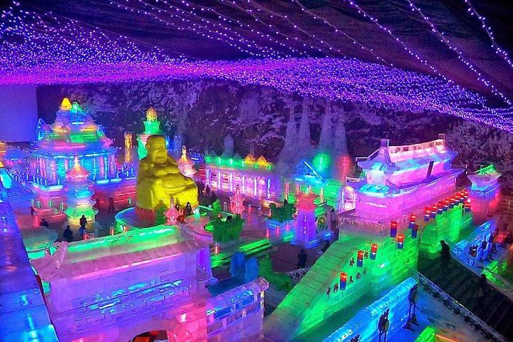 Longqing Gorge Ice Lantern 