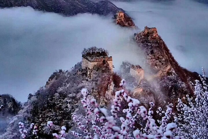 Great Wall Private Hiking Day: Gubeikou to Jinshanling w/ Lunch - Photo 1 of 15