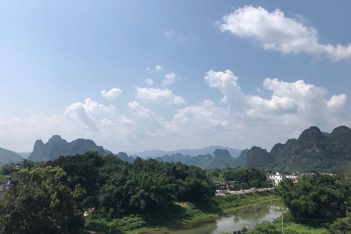 Private Hiking Day Tour to Corridor of Peaks in Western Yingde from Guangzhou - Photo 1 of 7